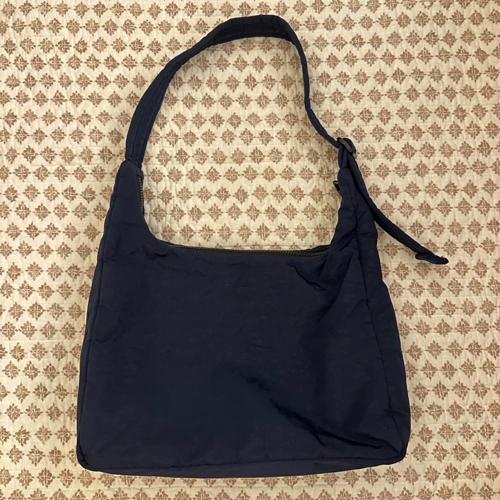 BAGGU Navy Shoulder Bag